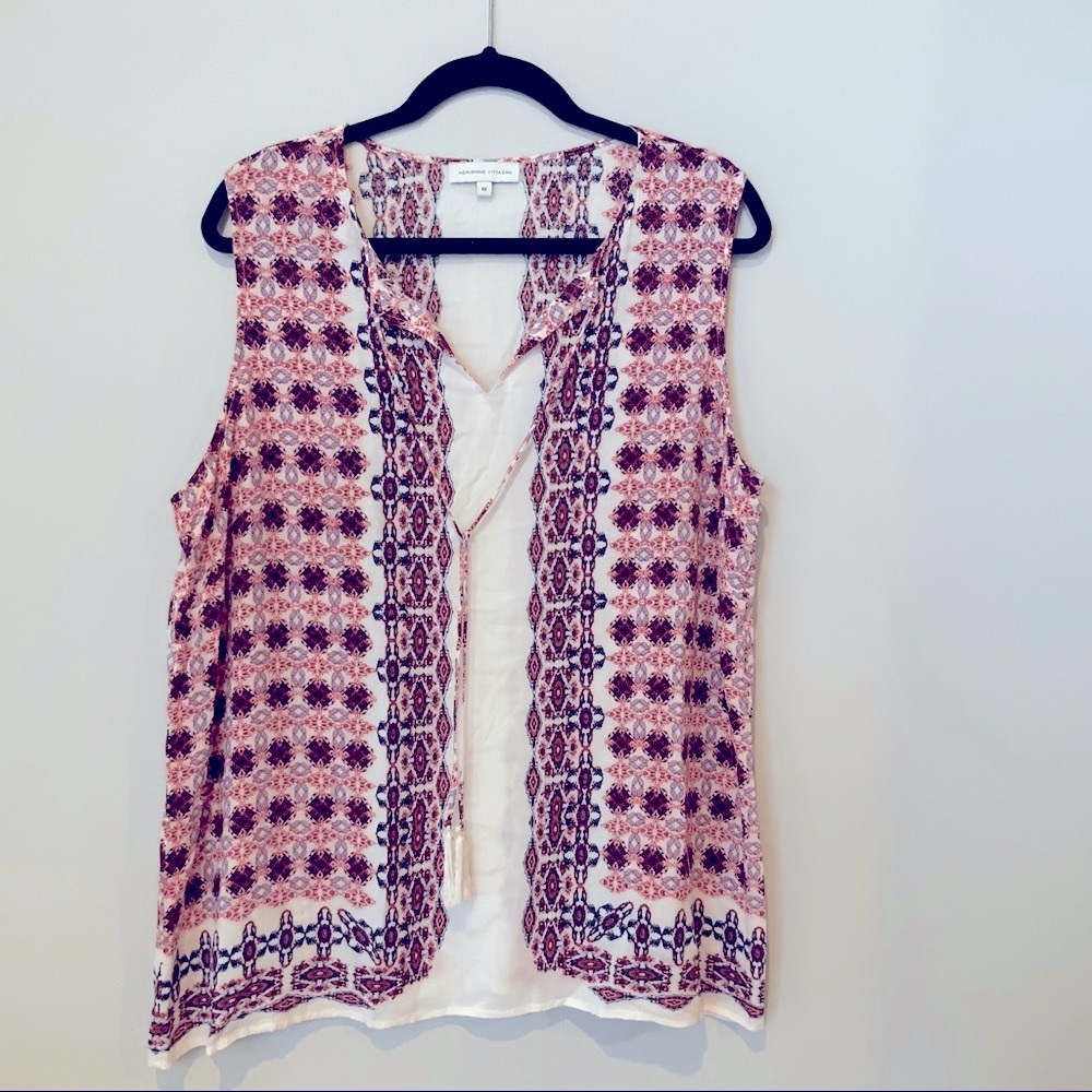 - Adrienne Vittadini 1X sleeveless light weight top